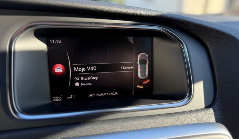 VOLVO V40  | FWD (przód) | Manualna | 150 KM | Niebieski full