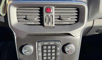 VOLVO V40  | FWD (przód) | Manualna | 150 KM | Niebieski full