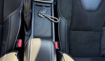 VOLVO V40  | FWD (przód) | Manualna | 150 KM | Niebieski full