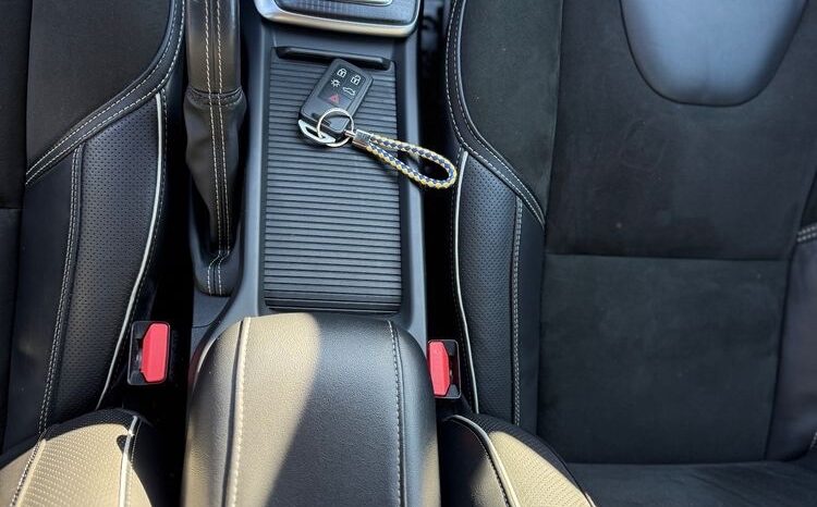 VOLVO V40  | FWD (przód) | Manualna | 150 KM | Niebieski full