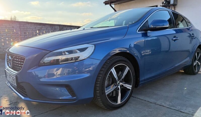 VOLVO V40  | FWD (przód) | Manualna | 150 KM | Niebieski full