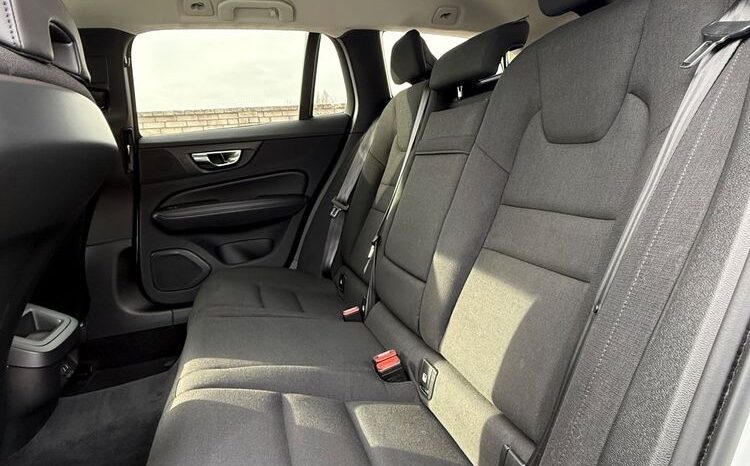 VOLVO V60  | FWD (przód) | Automatyczna | 163 KM | Biały full