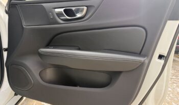 VOLVO V60  | FWD (przód) | Automatyczna | 163 KM | Biały full