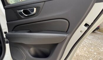 VOLVO V60  | FWD (przód) | Automatyczna | 163 KM | Biały full