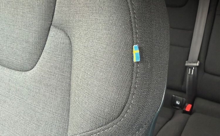 VOLVO V60  | FWD (przód) | Automatyczna | 163 KM | Biały full