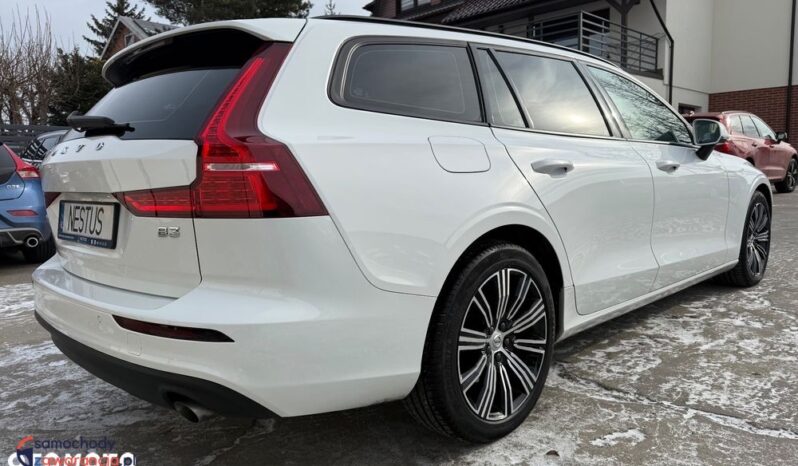 VOLVO V60  | FWD (przód) | Automatyczna | 163 KM | Biały full