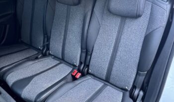 PEUGEOT   5008     130 KM    Automatyczna    FWD (przód)    Biały full