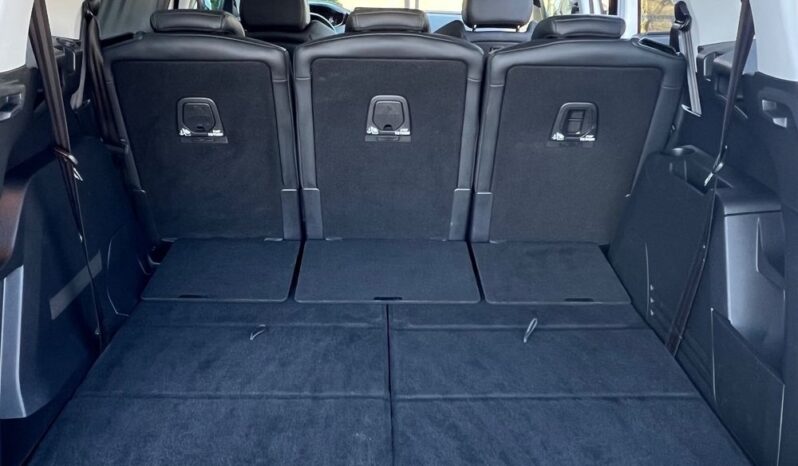 PEUGEOT   5008     130 KM    Automatyczna    FWD (przód)    Biały full