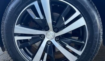 PEUGEOT   5008     130 KM    Automatyczna    FWD (przód)    Biały full