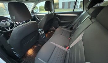 SKODA Octavia  | FWD (przód) | Manualna | 150 KM | Biały full