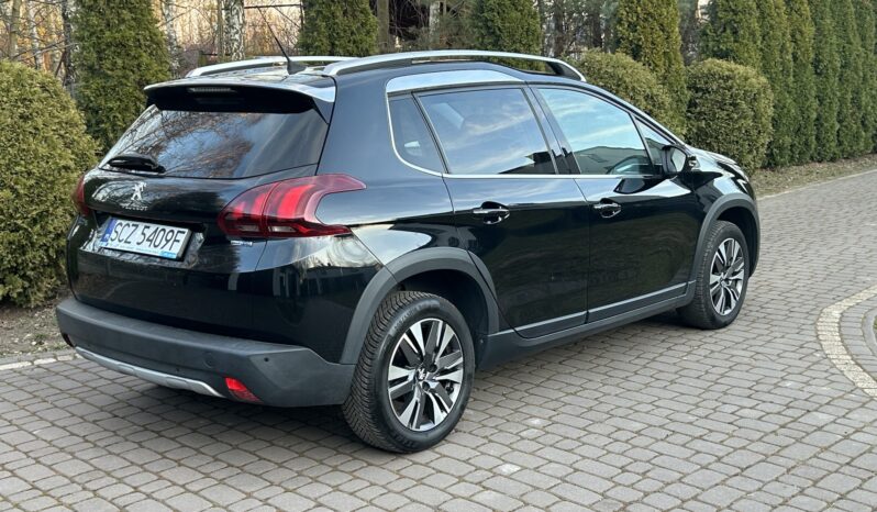 PEUGEOT 2008  | przedni | Manualna | 99 KM | Czarny full