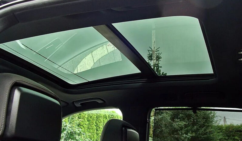 AUDI   A4     163 KM    Automatyczna    FWD (przód)    Czarny full