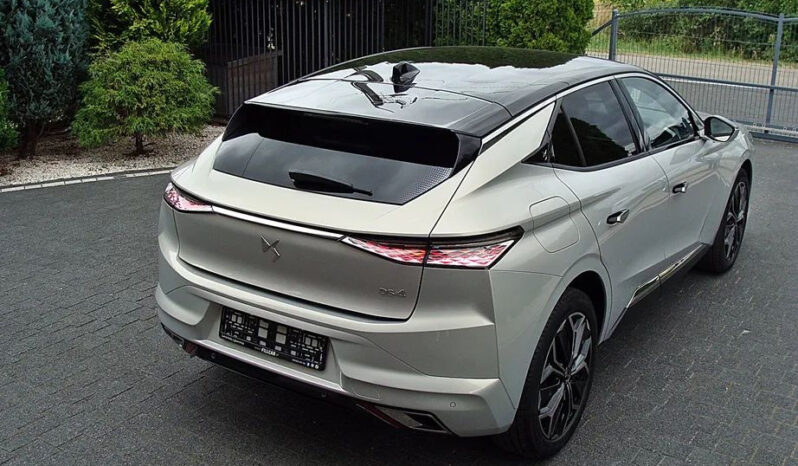 DS Automobiles   DS 4    130 KM    Automatyczna    FWD (przód)    Beżowy full