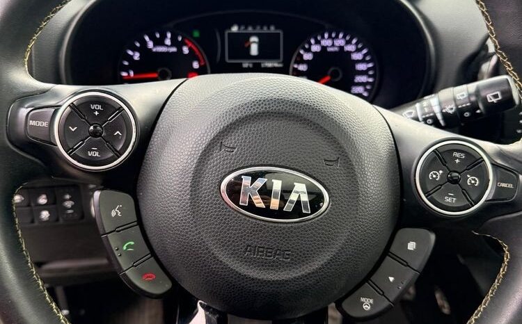 KIA Soul  | FWD (przód) | Manualna | 128 KM | Czarny full