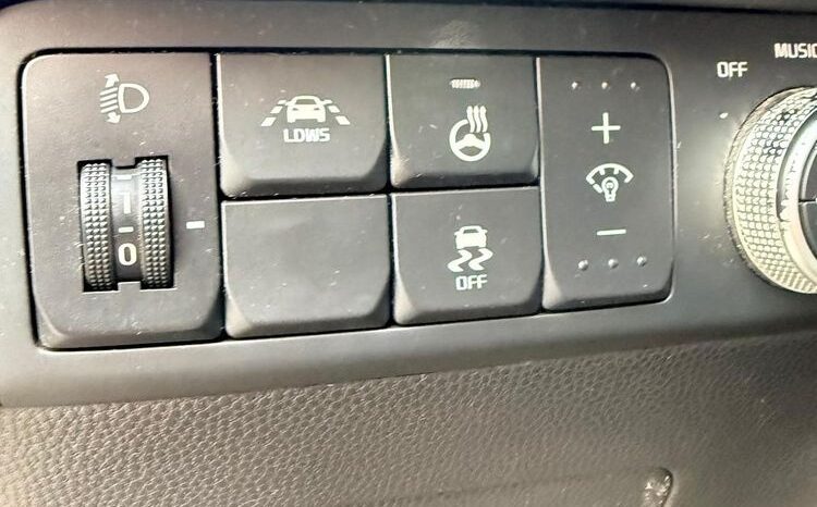 KIA Soul  | FWD (przód) | Manualna | 128 KM | Czarny full