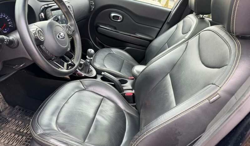 KIA Soul  | FWD (przód) | Manualna | 128 KM | Czarny full