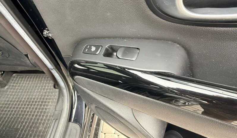 KIA Soul  | FWD (przód) | Manualna | 128 KM | Czarny full