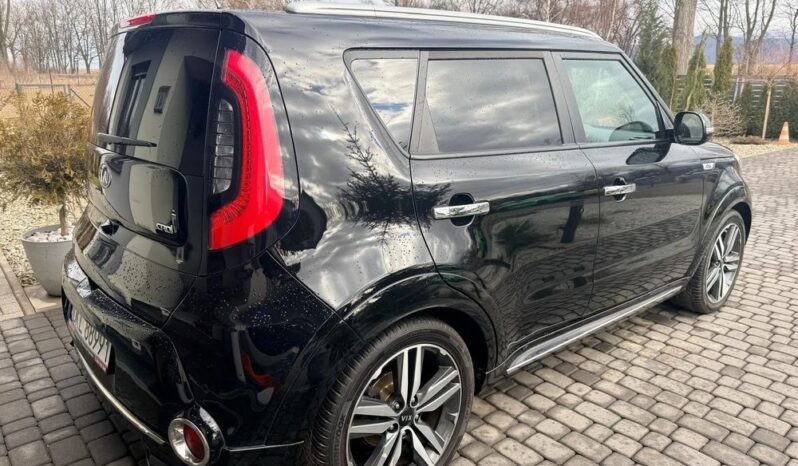 KIA Soul  | FWD (przód) | Manualna | 128 KM | Czarny full