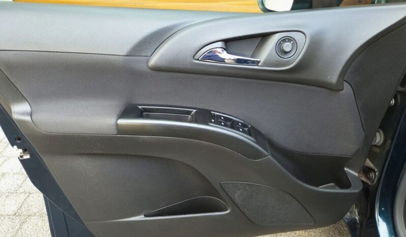 OPEL Meriva  | FWD (przód) | Manualna | 120 KM | Zielony full