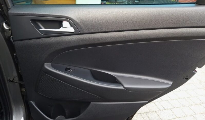 HYUNDAI Tucson  | FWD (przód) | Automatyczna | 177 KM | Szary full