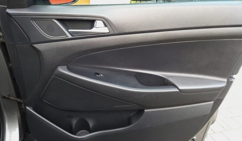 HYUNDAI Tucson  | FWD (przód) | Automatyczna | 177 KM | Szary full