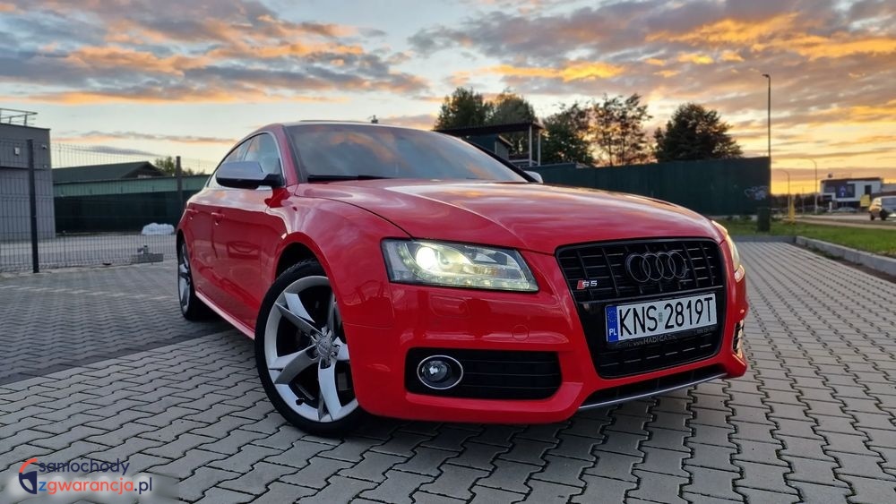 Audi S5  | 4X4 (Stały) | Automatyczna | 333 Km | Czerwony