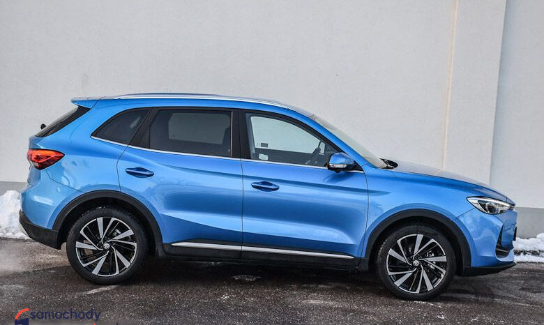 MG ZS Hybrid+ | FWD (przód) | Automatyczna | 197 KM | Niebieski full