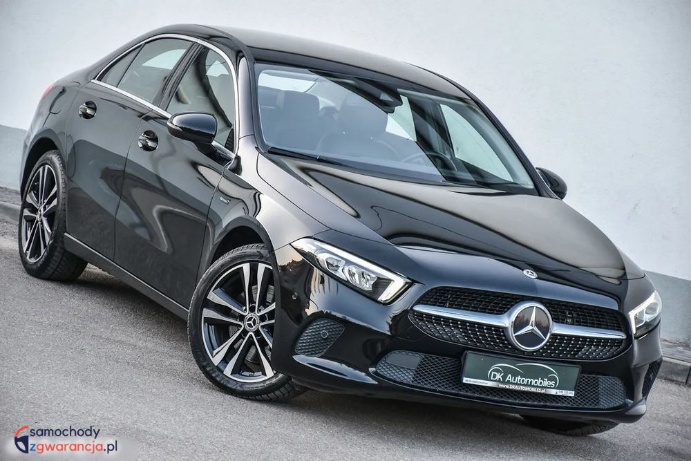 Mercedes-Benz Klasa A | Fwd (Przód) | Automatyczna | 163 Km | Czarny
