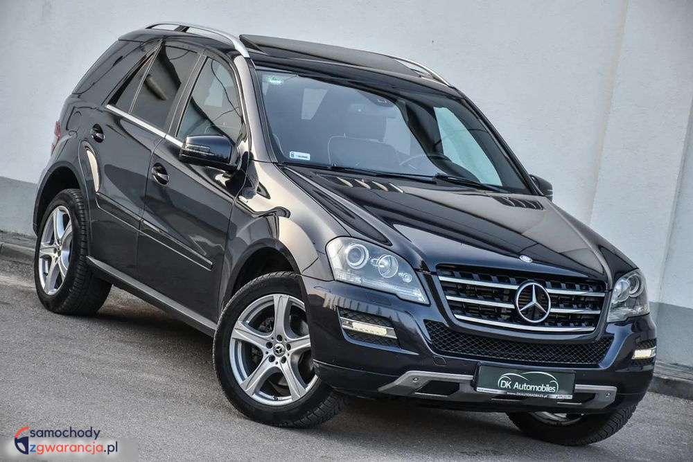 Mercedes-Benz Ml  | 4X4 (Stały) | Automatyczna | 204 Km | Czarny