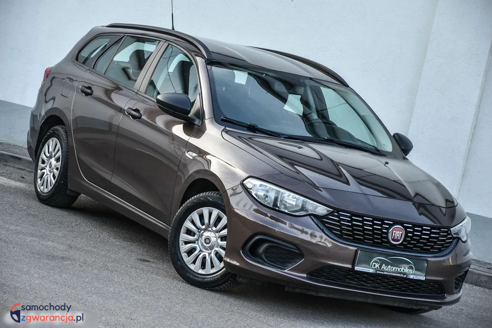 Fiat Tipo  | Fwd (Przód) | Manualna | 95 Km | Brązowy