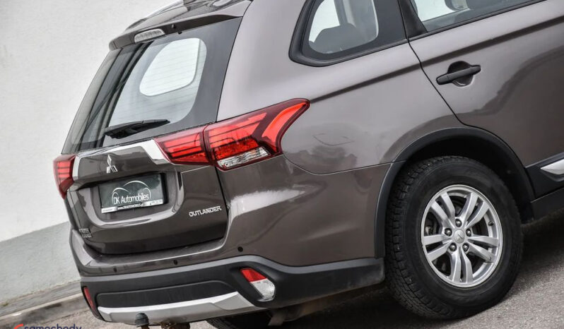 MITSUBISHI Outlander  | FWD (przód) | Manualna | 150 KM | Złoty full