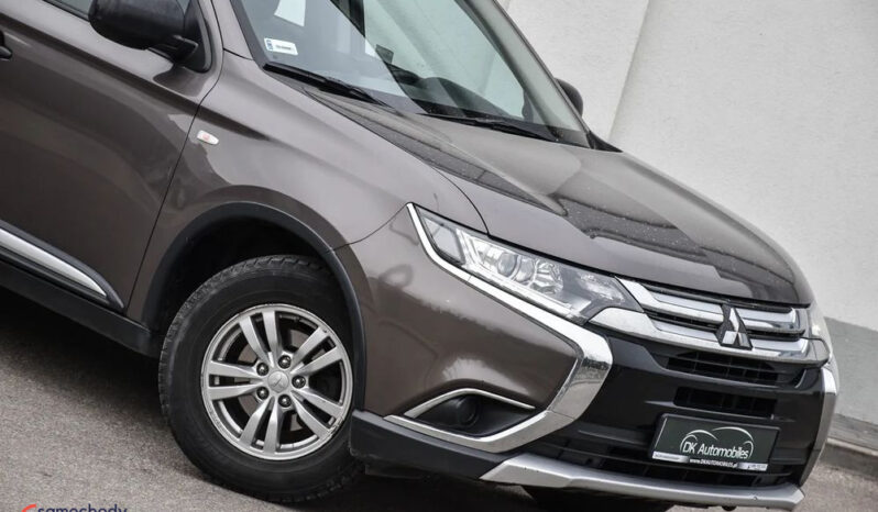 MITSUBISHI Outlander  | FWD (przód) | Manualna | 150 KM | Złoty full