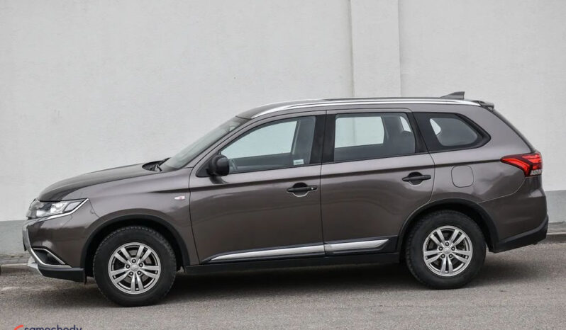 MITSUBISHI Outlander  | FWD (przód) | Manualna | 150 KM | Złoty full