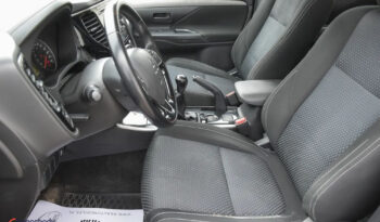 MITSUBISHI Outlander  | FWD (przód) | Manualna | 150 KM | Złoty full