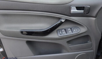 FORD Kuga  | 4×4 (stały) | Automatyczna | 163 KM | Czarny full