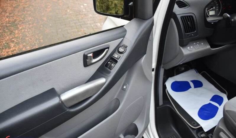 HYUNDAI H-1  | RWD (tył) | Manualna | 170 KM | Biały full