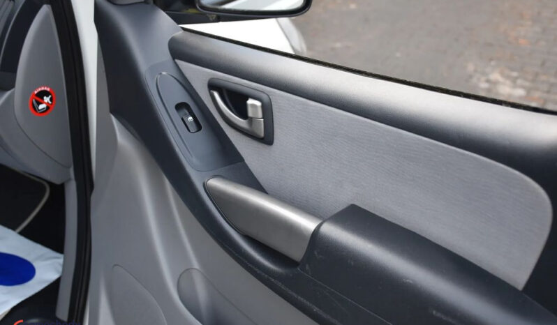 HYUNDAI H-1  | RWD (tył) | Manualna | 170 KM | Biały full