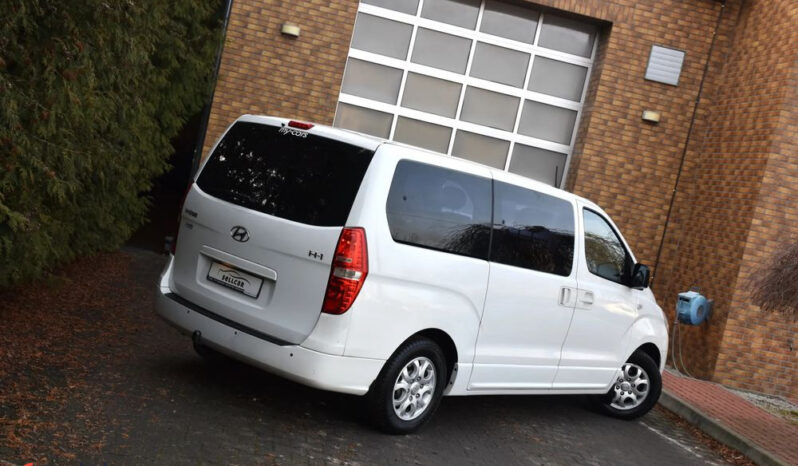 HYUNDAI H-1  | RWD (tył) | Manualna | 170 KM | Biały full