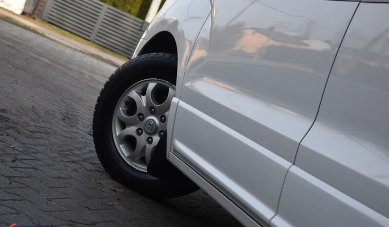 HYUNDAI H-1  | RWD (tył) | Manualna | 170 KM | Biały full