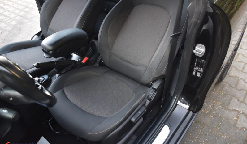 Mini Cooper  | FWD (przód) | Manualna | 136 KM | Czarny full