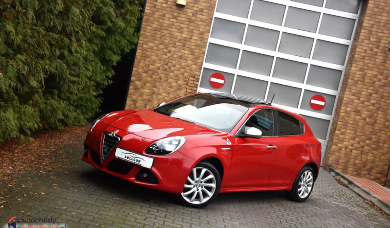 Alfa Romeo Giulietta  | Fwd (Przód) | Manualna | 105 Km | Czerwony