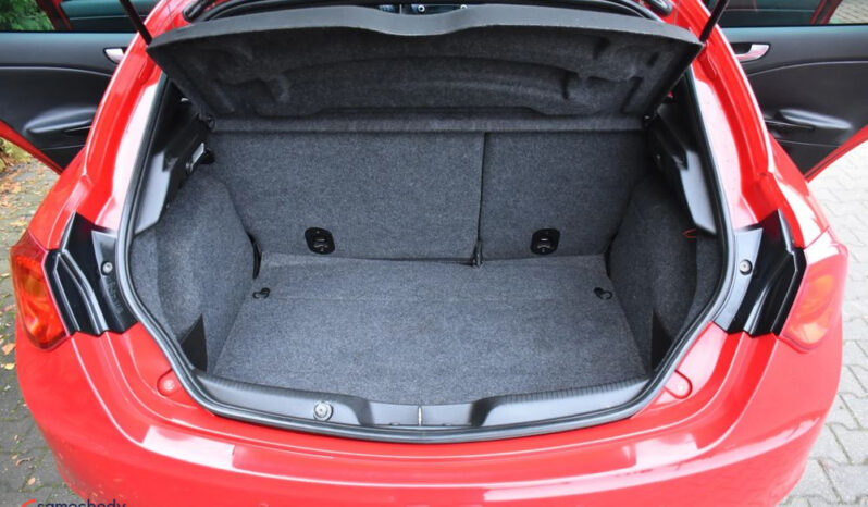 ALFA ROMEO Giulietta  | FWD (przód) | Manualna | 105 KM | Czerwony full