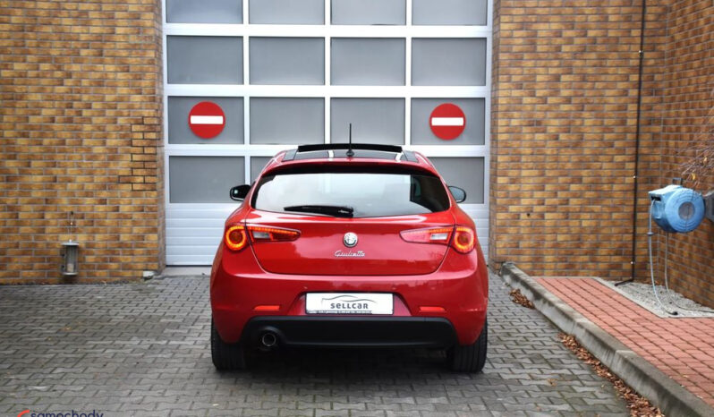ALFA ROMEO Giulietta  | FWD (przód) | Manualna | 105 KM | Czerwony full