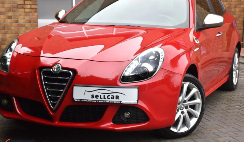 ALFA ROMEO Giulietta  | FWD (przód) | Manualna | 105 KM | Czerwony full