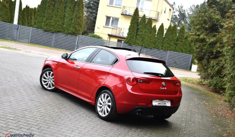 ALFA ROMEO Giulietta  | FWD (przód) | Manualna | 105 KM | Czerwony full