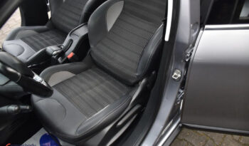 PEUGEOT 2008  | FWD (przód) | Manualna | 110 KM | Szary full