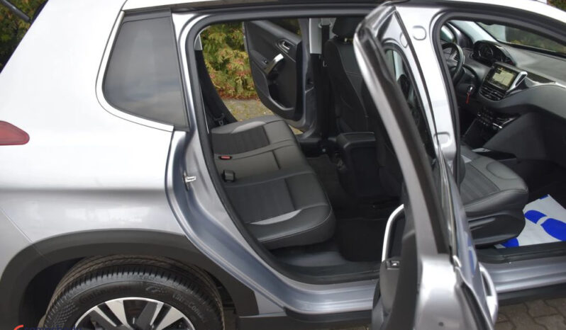 PEUGEOT 2008  | FWD (przód) | Manualna | 110 KM | Szary full