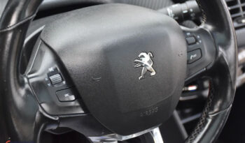 PEUGEOT 2008  | FWD (przód) | Manualna | 110 KM | Szary full