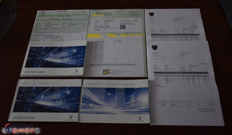 PEUGEOT 2008  | FWD (przód) | Manualna | 110 KM | Szary full