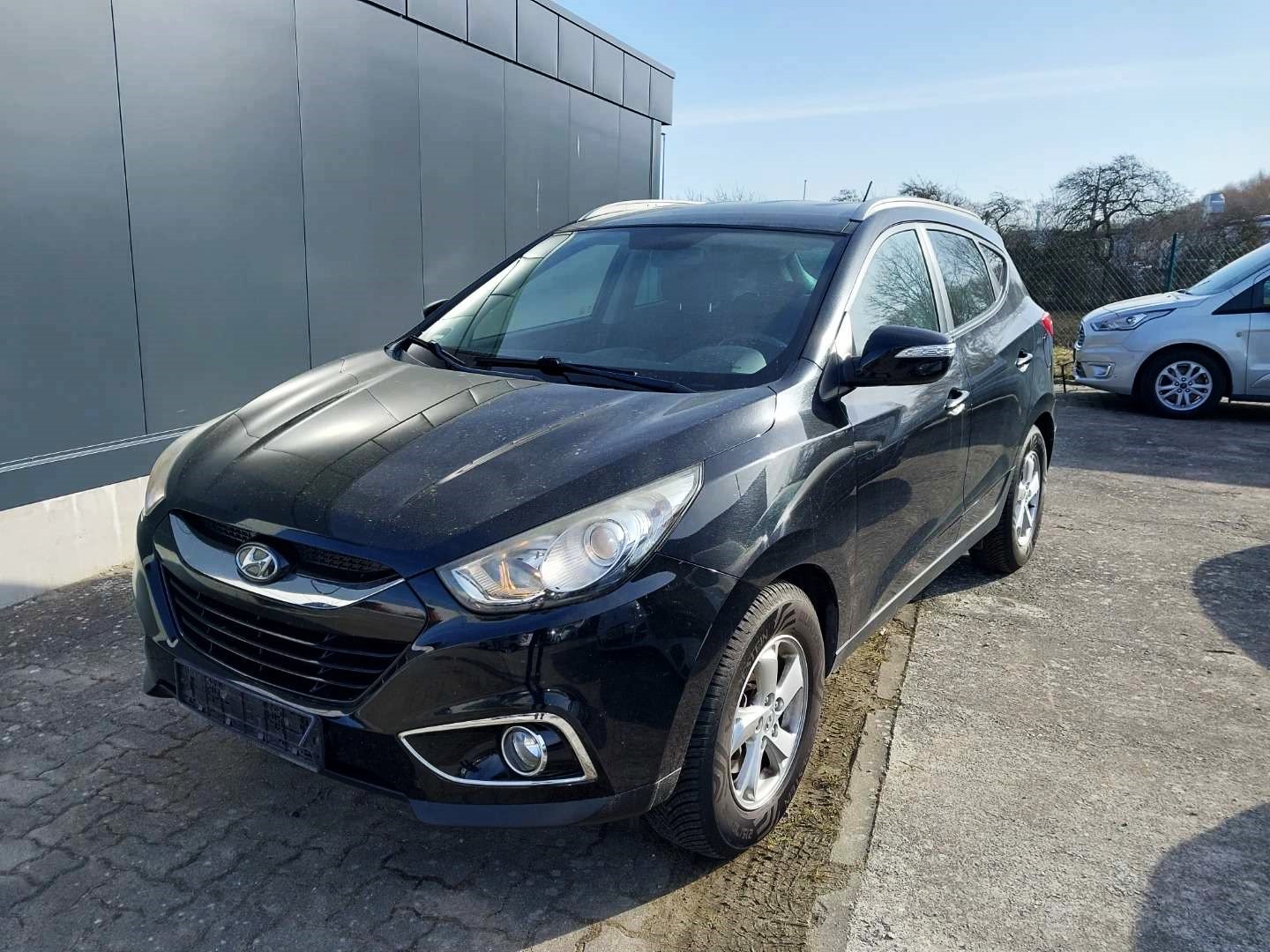 Hyundai Ix35  | 2012 | 116 Km | 1700Cm3 | Czarny